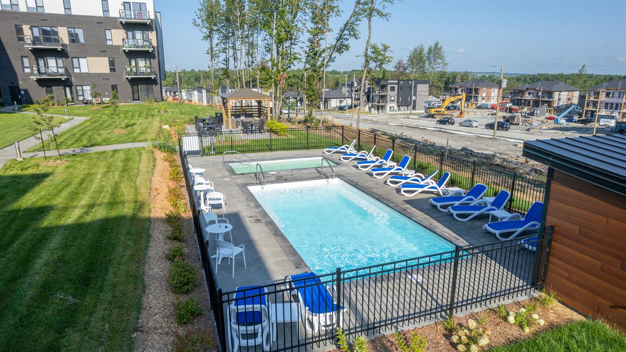 Immeuble - 3395 Rue Laure-Conan (Vivo) Condo Locatif 3,5 à 5,5 Avec Gym Et Piscine