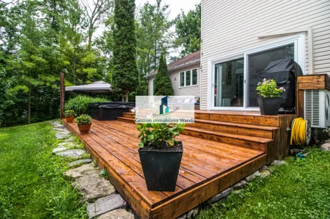 10 rooms house of 241 m² in Gatineau