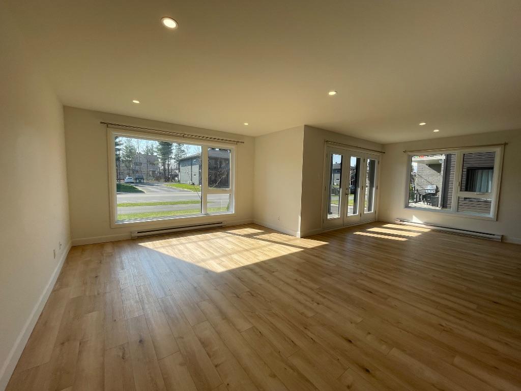 Appartement 4 1/2 moderne et lumineux