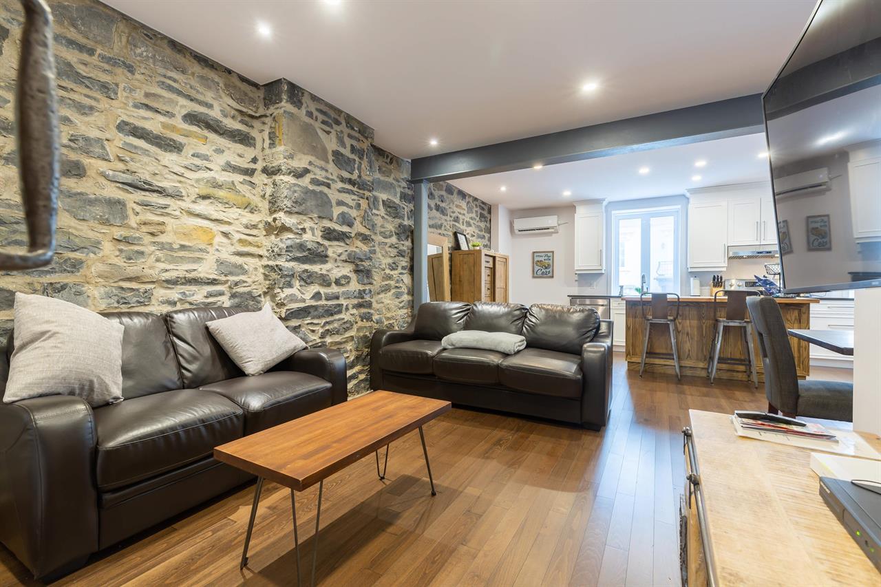3 CH - 1 SDB - Montréal - $3,295 /mo