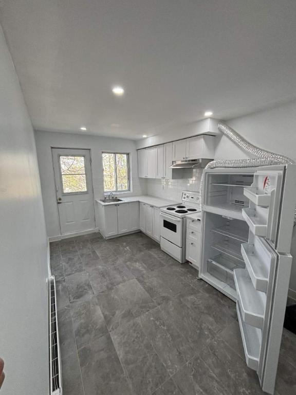 2 CH - 1 SDB - Montréal - $1,700 /mo