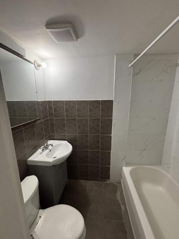 2 CH - 1 SDB - Montréal - $1,500 /mo