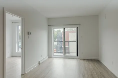 1 room apartment of 55m² in Montreal