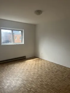 5 rooms apartment of 86 m² in Montreal