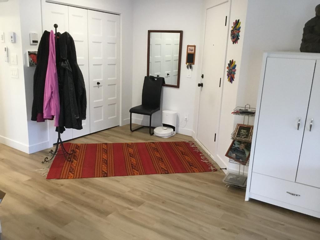 Grand 4 1/2 à louer à Waterloo sur ave du Parc