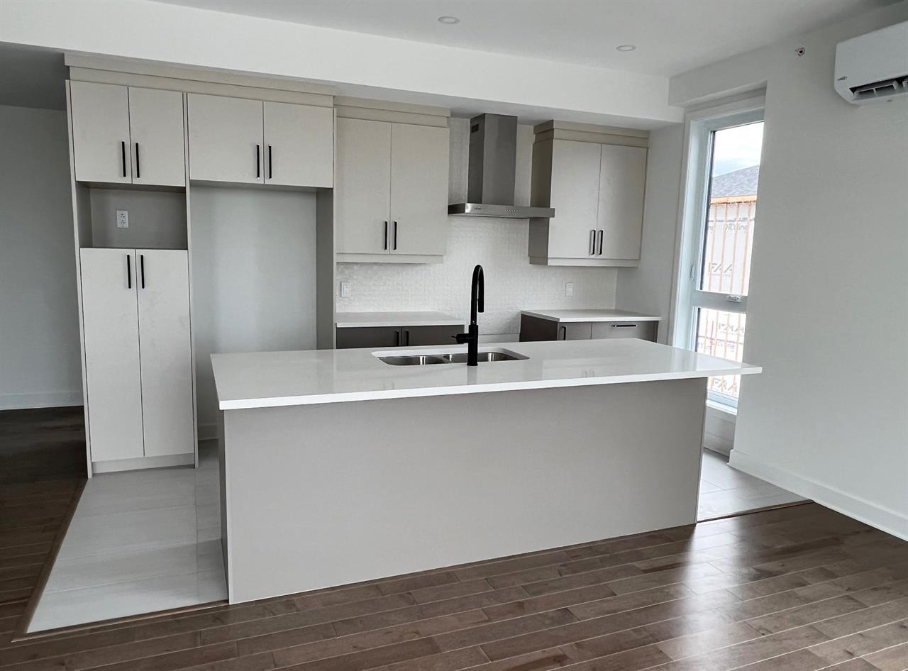 Appartement Vaudreuil-Dorion À Louer