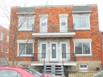 1 room apartment of 49 m² in Montreal