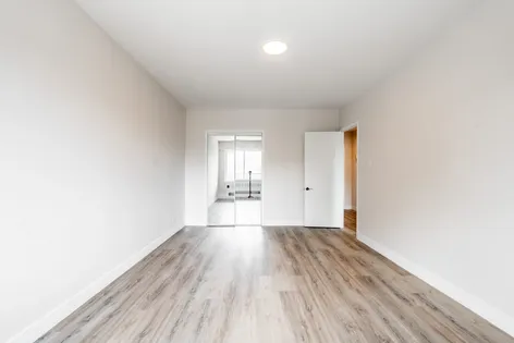 1 room apartment of 51 m² in Montreal