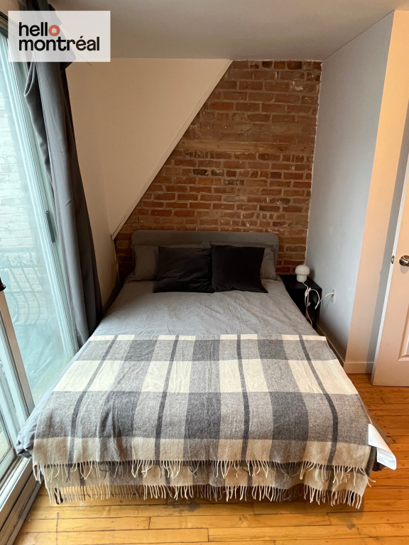Belle Chambre à Louer Sur Le Plateau