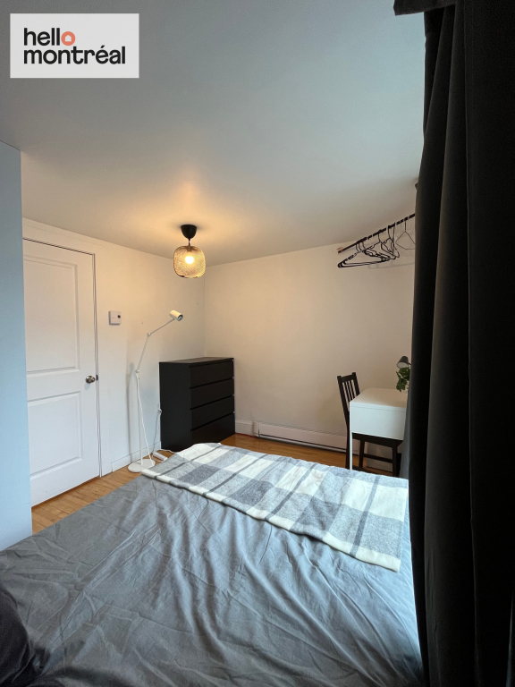 Belle Chambre à Louer Sur Le Plateau