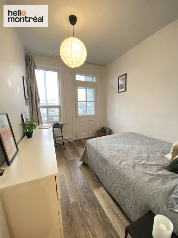 Belle Chambre à Louer Sur Le Plateau