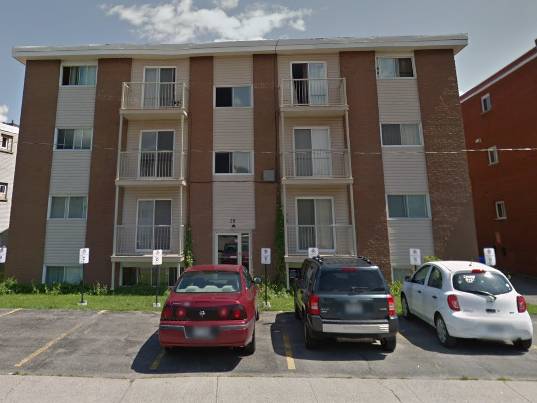 28 Rue Normand (Hull) Appartement De 2 Chambres Très Lumineux