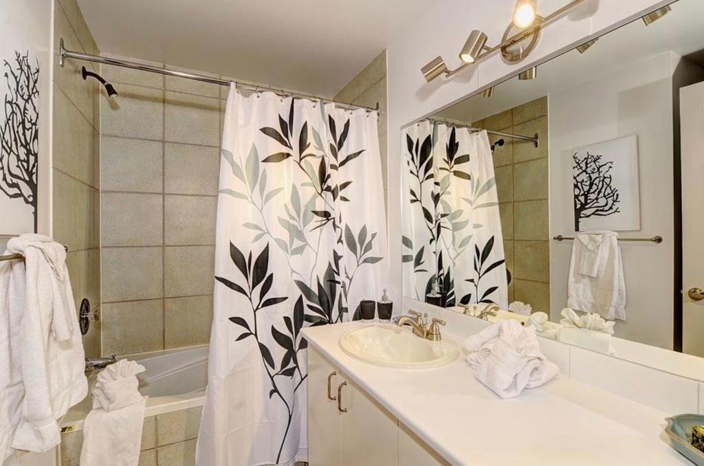 Condo 3 1/2 à l'année, meublé , Stoneham 620-312 Chemin du hibou