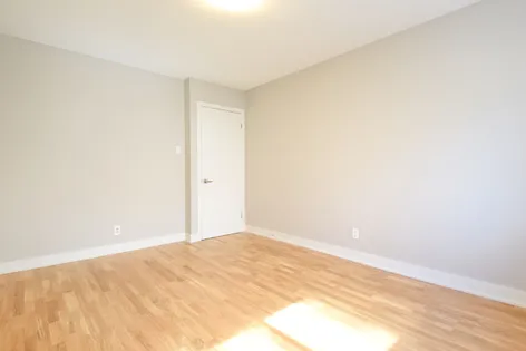 2 rooms apartment of 71 m² in Montreal