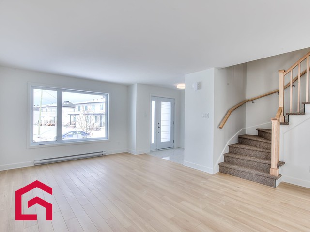 Maison Salaberry-de-Valleyfield À Louer