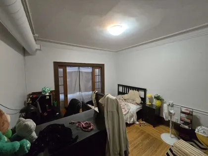 1 room room of 28 m² in Montreal