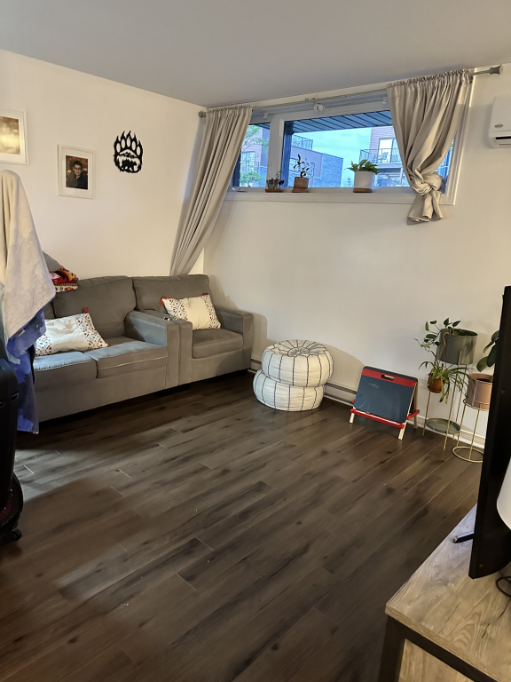WOW 3cc à Air Ouverte! 3bd Open Concept!