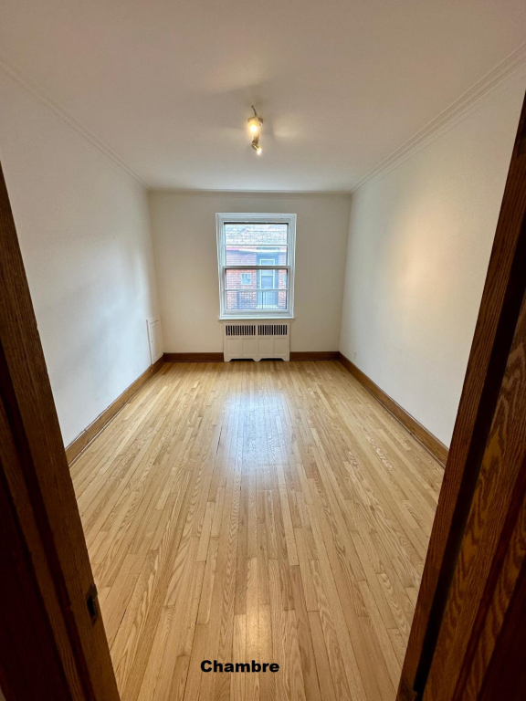 Cherche Colocataire Fille Outremont