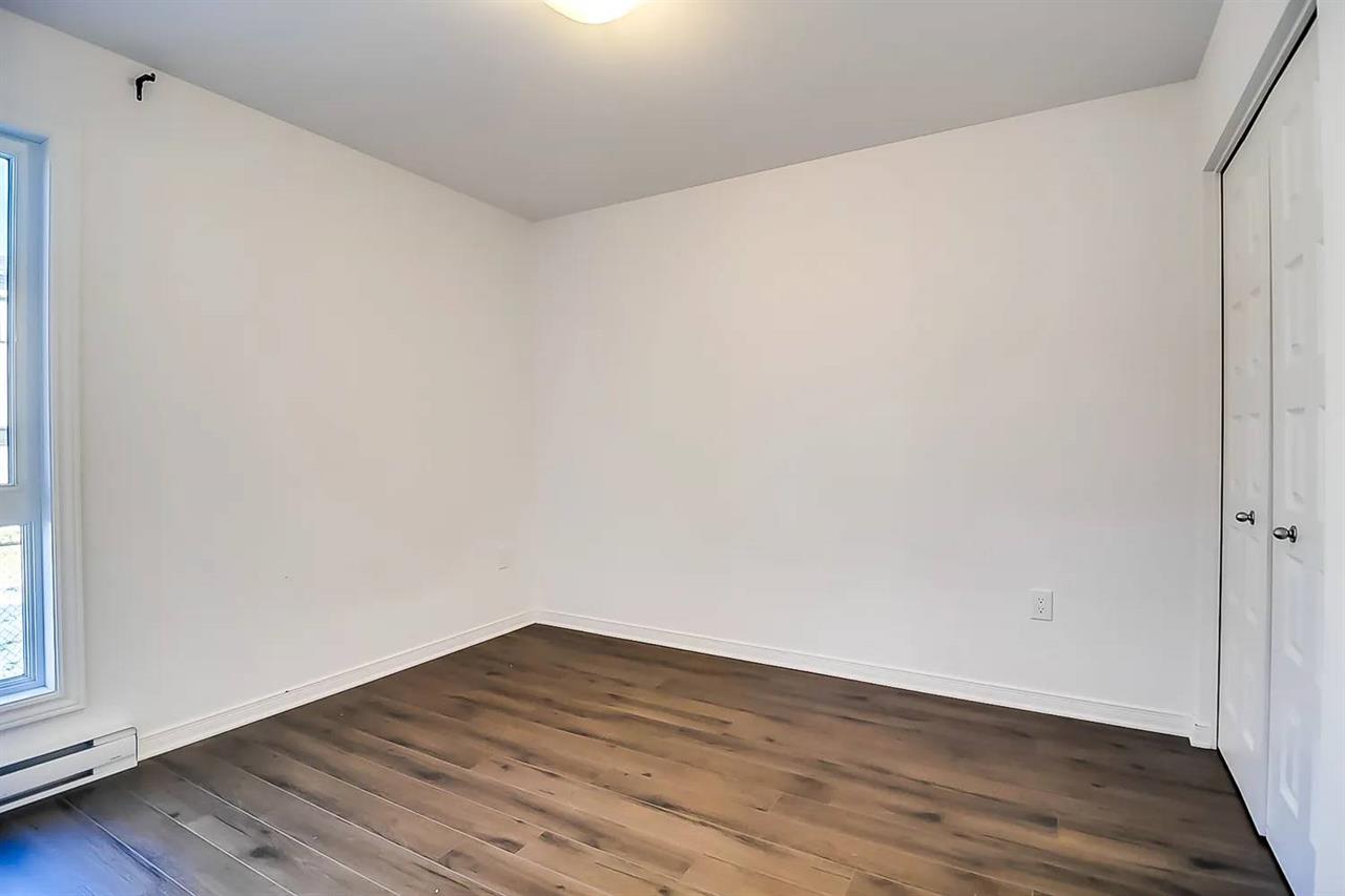 222 Boulevard D'amsterdam (Aylmer) Spacieux 4 ½ Avec A/C