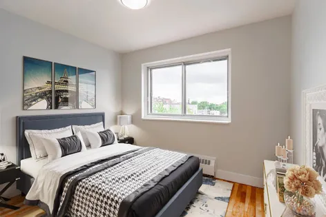 1 room apartment of 53 m² in Montreal