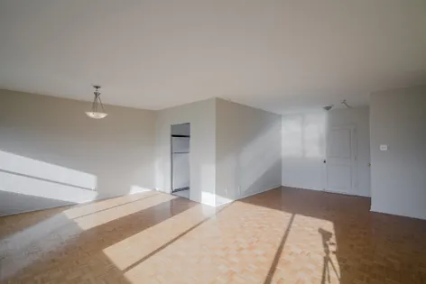 1 room apartment of 49 m² in Montreal