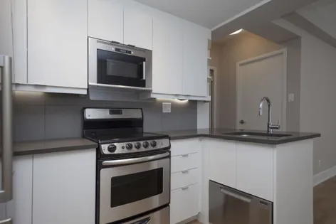 1 room apartment of 40 m² in Montreal
