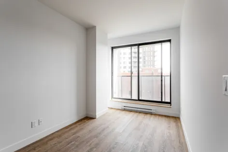 1 room apartment of 75 m² in Montreal