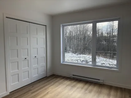 4 rooms apartment of 142 m² in Sherbrooke