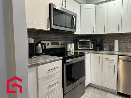 5 rooms apartment of 89m² in Montreal