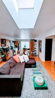 6 rooms apartment of 232m² in Montreal