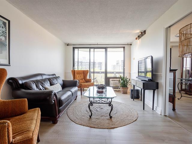 Appartement Chomedey (Laval) À Louer