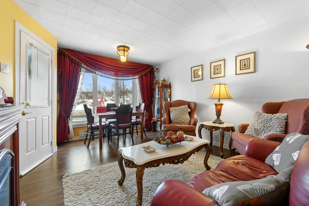 Superbe Appartement Près De Tout!