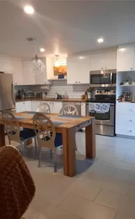 5 rooms apartment of 84 m² in Charlemagne