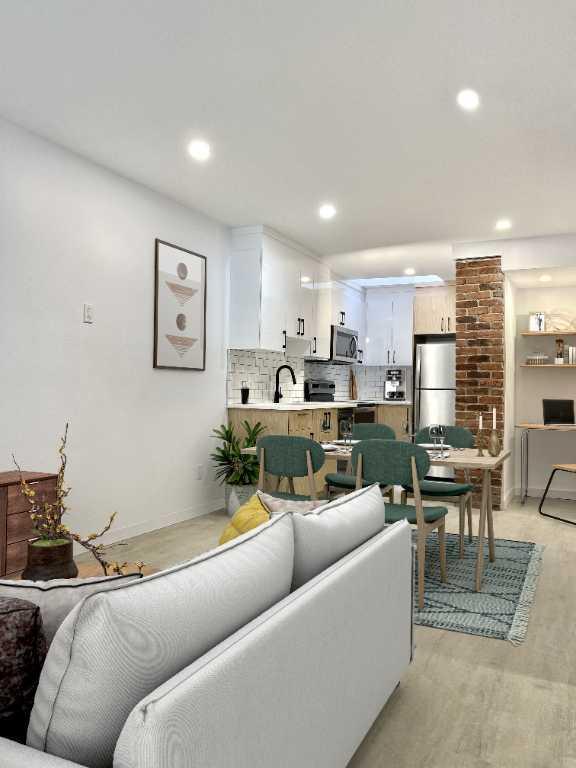 Appartement 3 ½ rénové, à louer au 1er Juillet, Plateau Mont-Royal