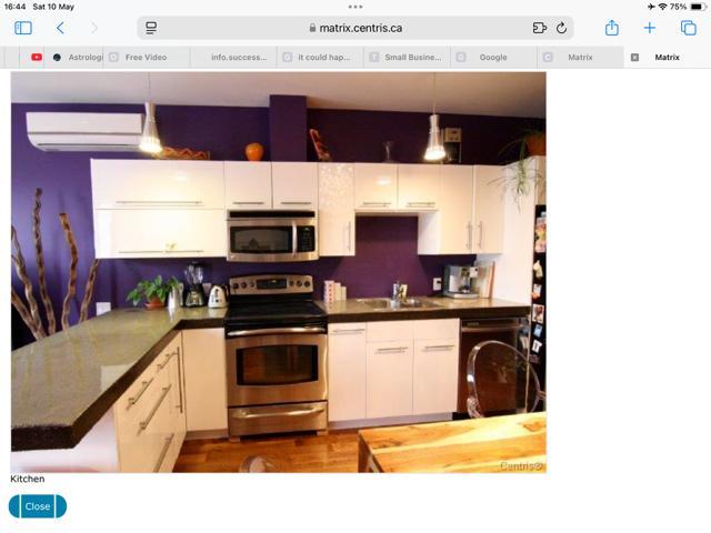 condo qui s'etale sur 2 etages!