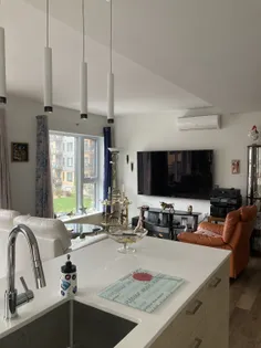 4 rooms apartment of 105m² in Quebec