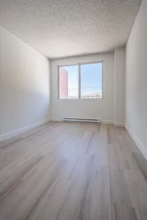 4 rooms apartment of 96 m² in Montreal