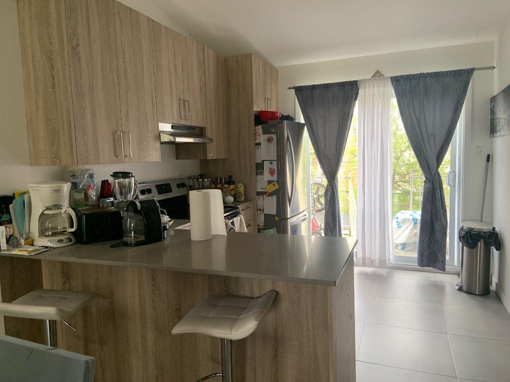 5 1/2 Boisbriand à louer 3 chambres disponible le 30 juin