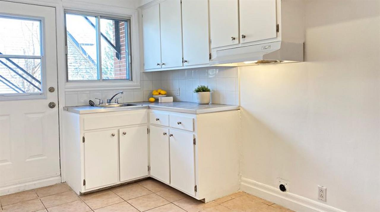 3 ½ - 155 Le Moyne Est, Longueuil