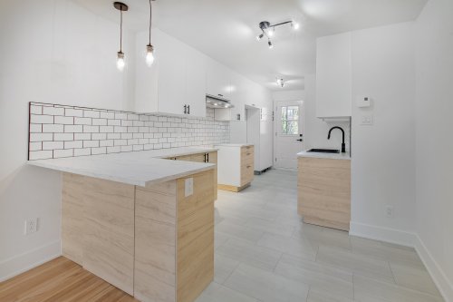 Appartements Rénovés 4.5 à Louer