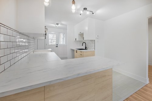 Appartements Rénovés 4.5 à Louer