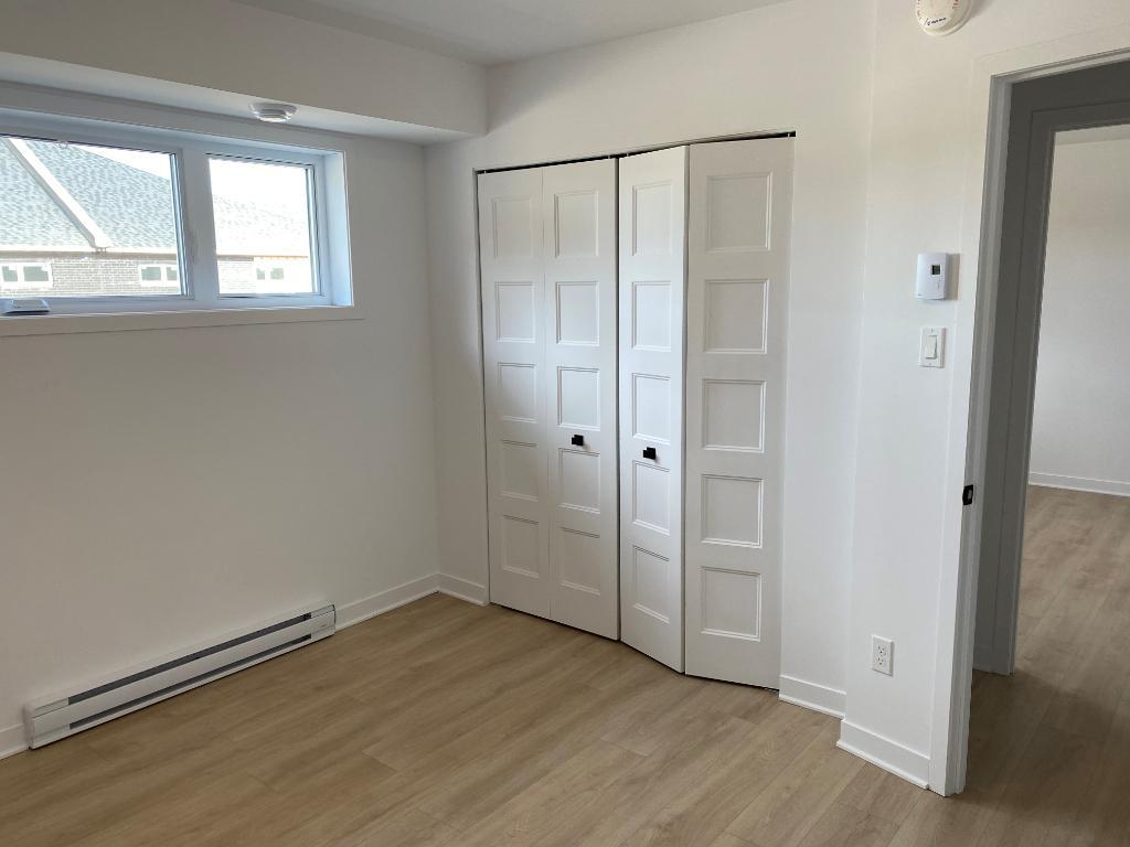 Logement 4 1/2 - 1er novembre - Saint-Jérôme