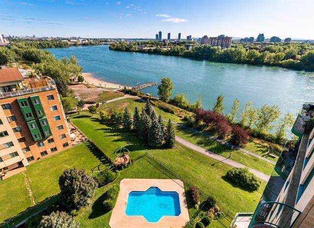 Wow! 2 Cac Avec Vue Imprenable Sur L’eau