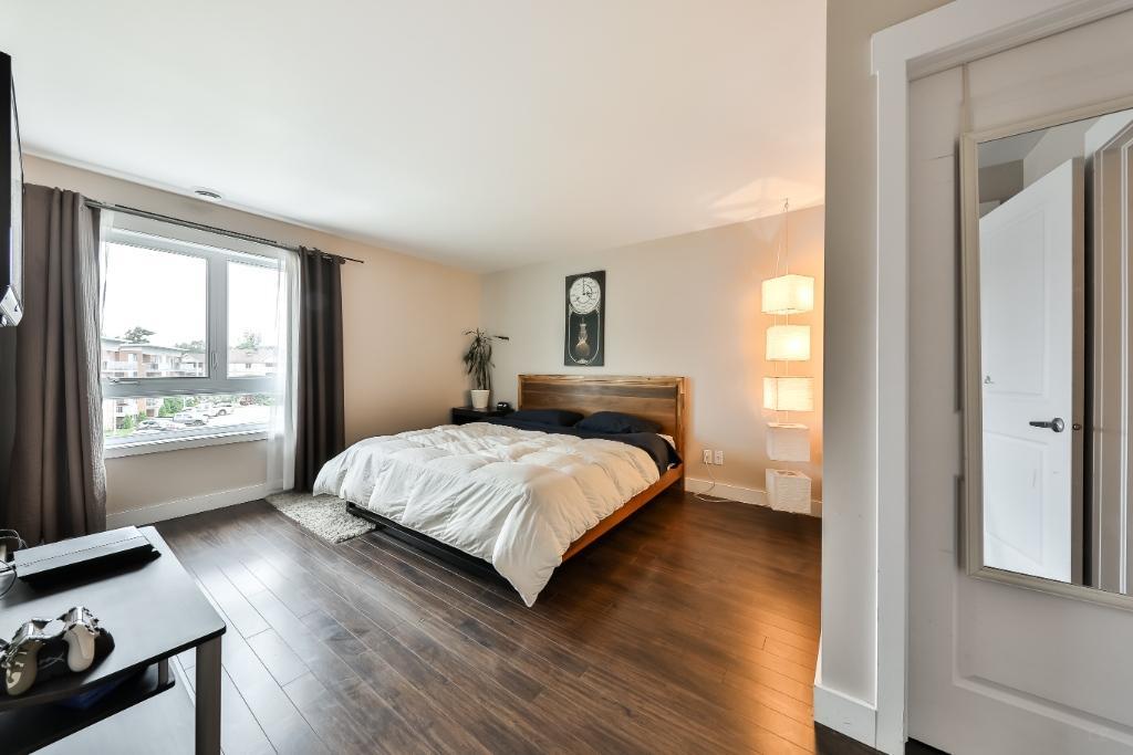 Condominium / Penthouse 4 1/2 à louer à côté du Costco de St-Jérôme.