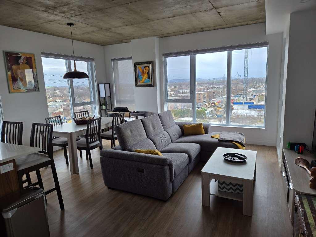 Appartement 5 1/2 à Laval des rapides