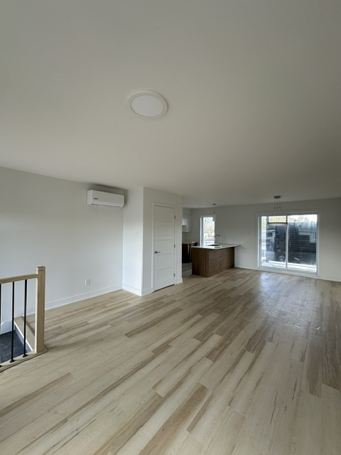 4 ½ – St-Constant – DISPONIBLE 1er JUIN