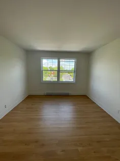 4 rooms apartment of 97 m² in Longueuil