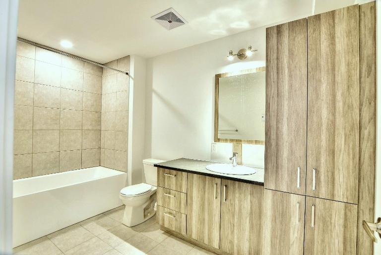APPARTEMENT 5½ À LOUER - ST-JACQUES - DISPONIBLE EN JUILLET