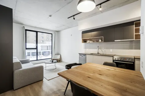 2 rooms apartment of 32 m² in Montreal
