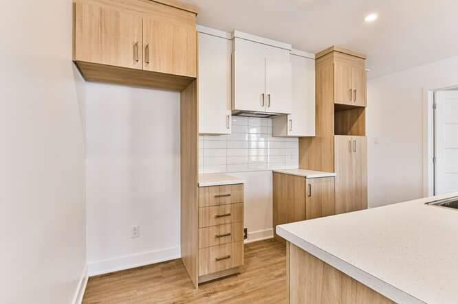 WOW! APPARTEMENT 5½ À STE-JULIENNE - 1ER JUILLET